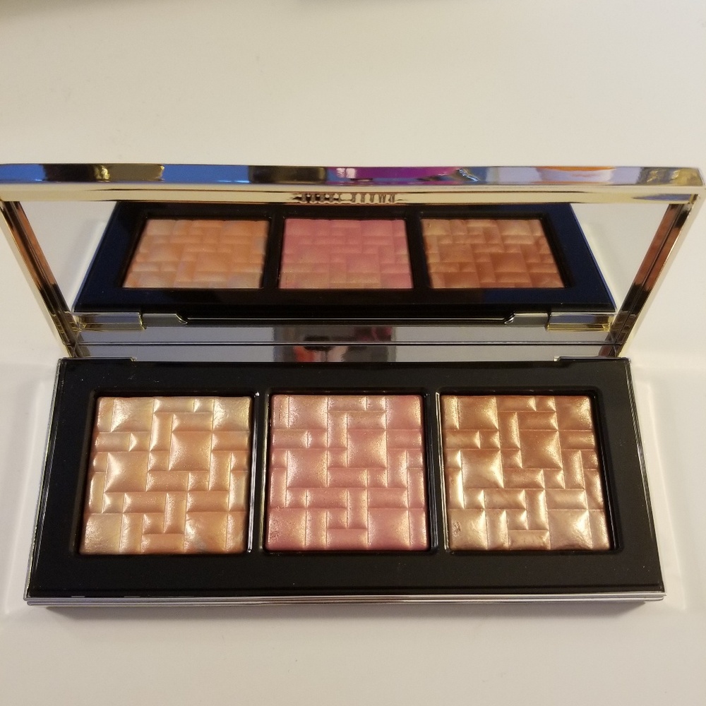 Bobby Brown Bobbi to Glow Highlighting Trio